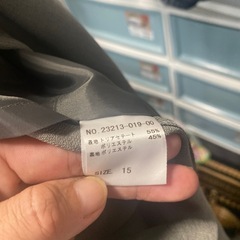 スーツ 中古 グレー15号の画像