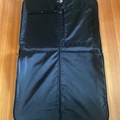 スーツバッグの画像