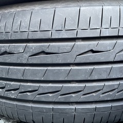 夏タイヤ235/55R18の画像