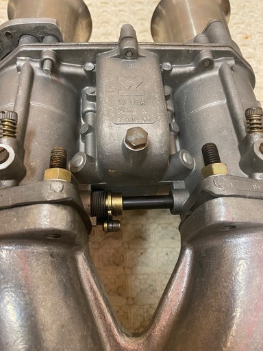 ウェーバー４８ＩＤＡキャブレター