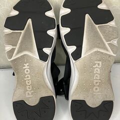 【中古雑貨】ファッション　リーボックサンダル　２３ｃｍの画像