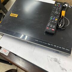 リサイクルショップどりーむ荒田店　No4608 ブルーレイレコーダー　東芝　2010年製　３２０GB　リモコン付き♪　動作確認OK♪の画像