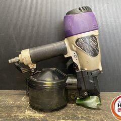 【引き取り限定】【中古品】HITACHI 日立工機 NV65AJ 常圧 ロール釘打機 65mm 使用空気圧力:0.44-0.78MPa ケース付 ※ケースにマジックの塗りつぶし有の画像
