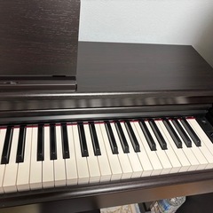 YAMAHA YDP-165R　の画像