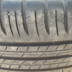 ライズ　ロッキー　195/60R17 中古タイヤ４本　近々処分しますの画像
