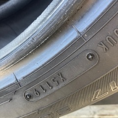 ライズ　ロッキー　195/60R17 中古タイヤ４本　近々処分しますの画像