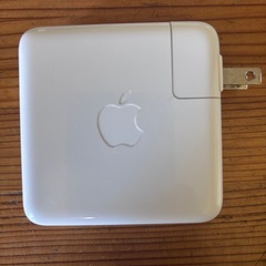 MacBookPro 13インチ2017 ハブ付きの画像