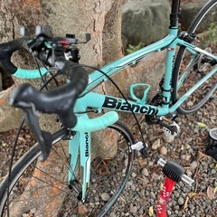 Bianchiロードバイクの画像