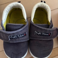 子供　靴の画像