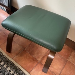 レザー　椅子　3脚　オットマン1点の画像