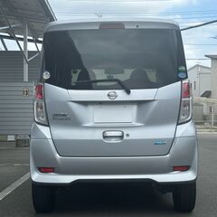 ★車検2年付渡し・装備充実★H26年デイズルークス　X　内外装綺麗　アラウンドビュー　ナビ地デジ　ETC　プッシュスタートの画像