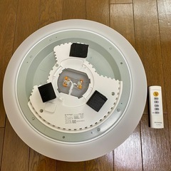 LEDシーリングライト　6畳用　2023年製　リモコン電池付き!の画像