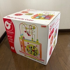 こどものおもちゃ＊マルチアクティビティキューブの画像