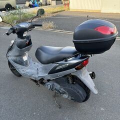 アドレス V125G 規制前　リアボックス付きの画像