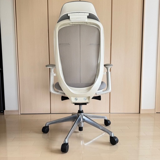 オカムラシルフィー エクストラハイバック