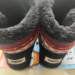 moz ムートンブーツMサイズの画像