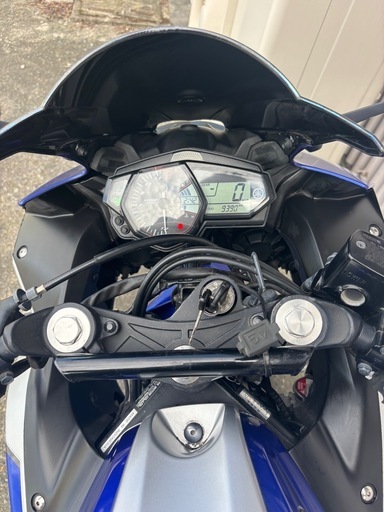 　yzf  r25