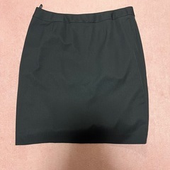 レディーススーツ
の画像