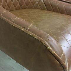  24982  レザー　ダイニングチェア　2脚    ◆大阪市内・東大阪市他 6,000円以上ご購入で無料配達いたします！◆ ※高槻・枚方方面◆西宮・尼崎方面◆生駒方面　それぞれ条件付き無料配送あり！            の画像