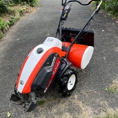 クボタ　陽菜TRS600 カバー付きの画像