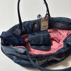 新品未使用　定価10,780円　ハーベストヒルズのマザーズバッグの画像