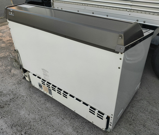 くまねず《姫路》SANYO☆冷凍ショーケースSCR-120G☆222L (動作良好)