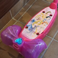 アイデス　ディズニープリンセス　3輪キックスクーターの画像