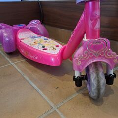 アイデス　ディズニープリンセス　3輪キックスクーターの画像