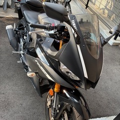 【美車】バイク YAMAHA YZF-R25  の画像