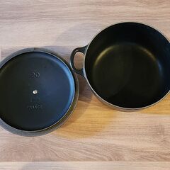 Le Creuset 20cm - Matte Blackの画像