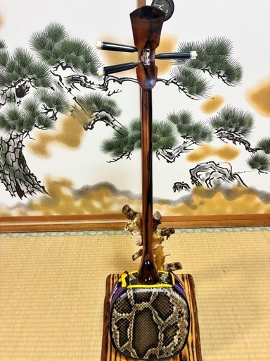 11月9日終了！沖縄三線　！新品！八重山クルチ　本蛇皮一枚張り！値下げしました！！商品価格156000円になります！④