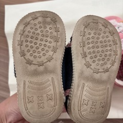 子ども　靴　女の子の画像