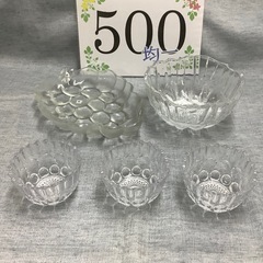 食器５００円コーナーの画像
