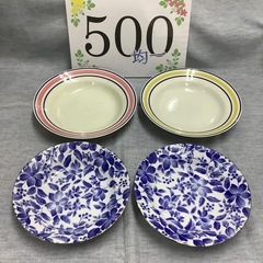 食器５００円コーナーの画像