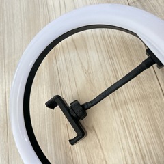 撮影用 リングライト 三脚付き スマホホルダー付き LEDライトの画像