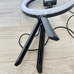 撮影用 リングライト 三脚付き スマホホルダー付き LEDライトの画像