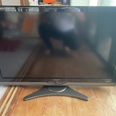 洗濯機とテレビ(ジャンク扱い)の画像