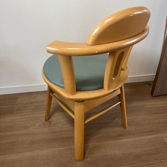 モイスの椅子
の画像