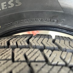 お問合せ多数のため一旦停止します中古スタッドレスVRX2 155/65R14　の画像