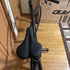 【ほぼ新品】HILAND クロスバイクの画像