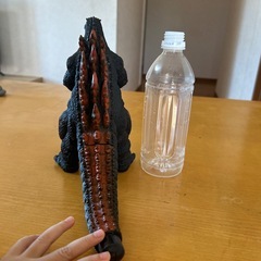 バンダイ製 ゴジラ ソフビ フィギュアレトロ／平成シリーズ／尻尾欠損）の画像