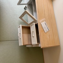 テレビ台の画像