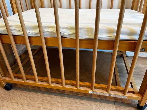 ミニサイズベビーベッド