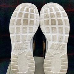 Nike ブラック/ゴールド スニーカー NIKE シューズ ブラック ナイキ スニーカーの画像