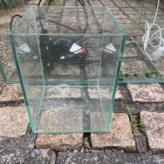 ガラス水槽セット 大・小 LEDライト付きその他の画像