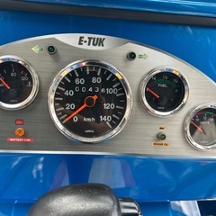 トゥクトゥク4人乗オートマ　車検令和9年7月まで　乗って帰れます
の画像