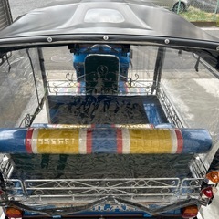 トゥクトゥク4人乗オートマ　車検令和9年7月まで　乗って帰れます
の画像