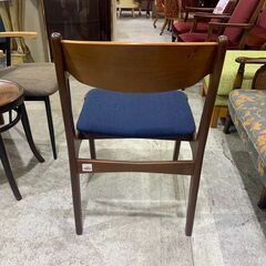 ②Lloyd's Antiques｜ロイズアンティークス｜チェア｜Erik Buch Dining Chair｜モデルルーム展示品の画像