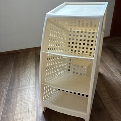 調味料収納ラックの画像