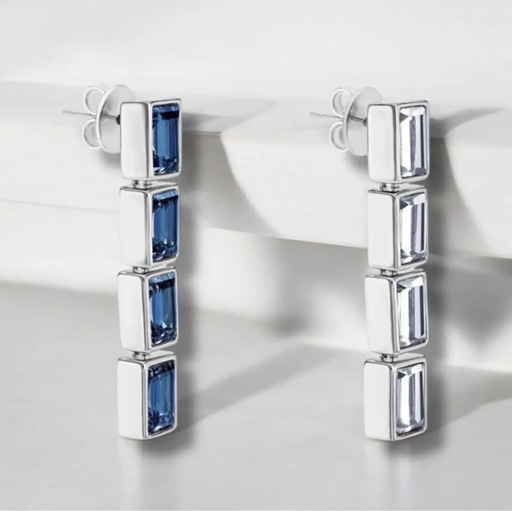 スワロフスキー　Fluid Pierced ピアス